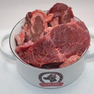 Мясо говяжьих голов. Цена указана за 1кг.